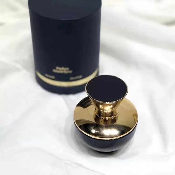 parfum 100ml women perfume for woman spray high-end edp floral fruity notes highest quality fragrance fast delivery
parfum 100ml women perfume for woman spray high-end edp floral fruity notes highest quality fragrance fast delivery
