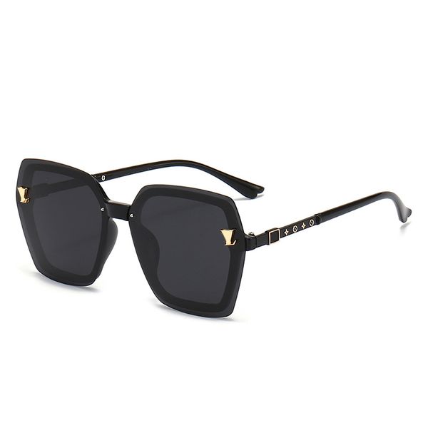 sunglasses letter v waimea l 586 the same model sunscreen uv protection designer for for mens womens luxury stars, White;black
sunglasses letter v waimea l 586 the same model sunscreen uv protection designer for for mens womens luxury stars, White;black