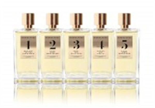 parfum incense rosendo mateu olfactive expressions r n5 floral amber sensual musk long lasting good smell woman spray fragrance
parfum incense rosendo mateu olfactive expressions r n5 floral amber sensual musk long lasting good smell woman spray fragrance