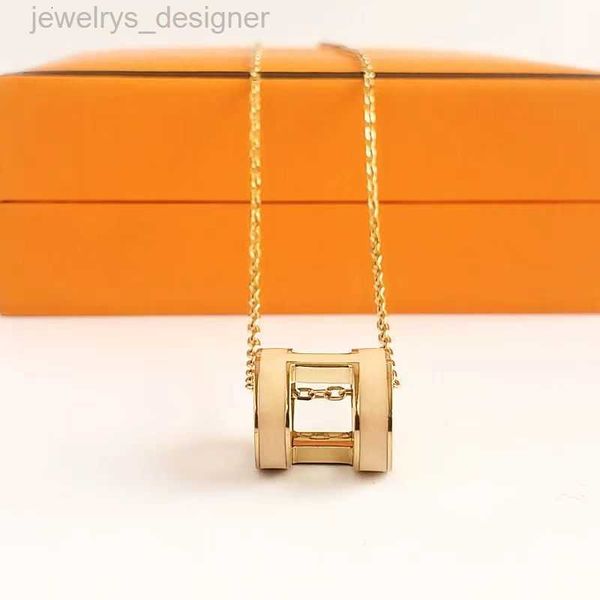 designer classic luxury h pendant necklaces women 18k gold letter necklace luxury design jewelry colorfast hypoallergenic, Silver
designer classic luxury h pendant necklaces women 18k gold letter necklace luxury design jewelry colorfast hypoallergenic, Silver