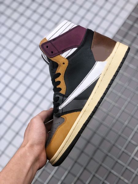 2023 1s what the basketball shoes ts x jumpman 1 high og dark red brown white black metallic gold men women sportswear
2023 1s what the basketball shoes ts x jumpman 1 high og dark red brown white black metallic gold men women sportswear