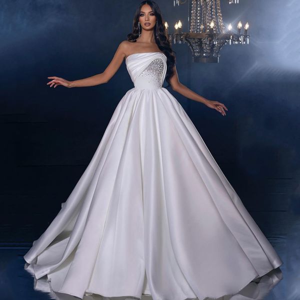 white strapless a line wedding dress bridal gown beadings pleat satin princess bride dresses sweep train vestido de mariee
white strapless a line wedding dress bridal gown beadings pleat satin princess bride dresses sweep train vestido de mariee