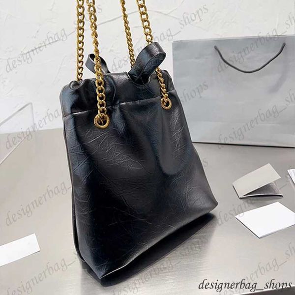summer new designer bucket bag large capacity handbag using glossy pleated calfskin simulated plastic bag texture women's fashion under
summer new designer bucket bag large capacity handbag using glossy pleated calfskin simulated plastic bag texture women's fashion under