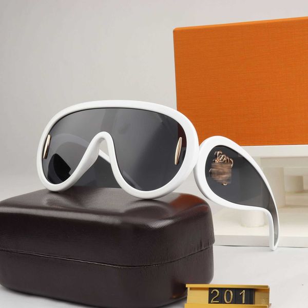 wholesale of sunglasses new luojia high definition fashion irregular cycling sports sunshade sunglasses 102, White;black
wholesale of sunglasses new luojia high definition fashion irregular cycling sports sunshade sunglasses 102, White;black