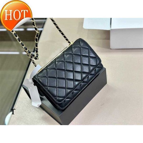 brand channel bag designer bags handbag messenger bags envelope bag tote 2023 new fashion texture leather multifunctional portable shoulder
brand channel bag designer bags handbag messenger bags envelope bag tote 2023 new fashion texture leather multifunctional portable shoulder