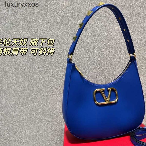 fashion valention star 28x18cm bags designer bag size double shoulder crossbody underarm zipper solid color ubyo
fashion valention star 28x18cm bags designer bag size double shoulder crossbody underarm zipper solid color ubyo