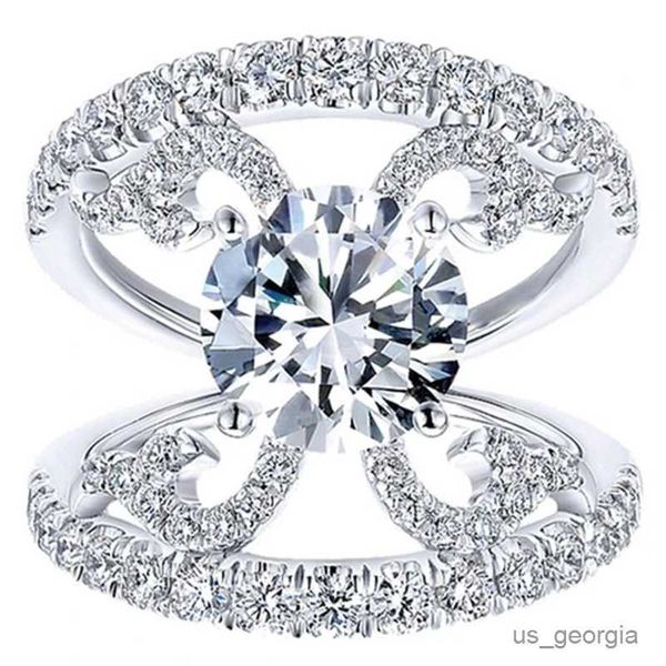 band rings luxury female crystal round hollow ring classic silver color engagement ring charm white zircon stone wedding rings for women r23
band rings luxury female crystal round hollow ring classic silver color engagement ring charm white zircon stone wedding rings for women r23
