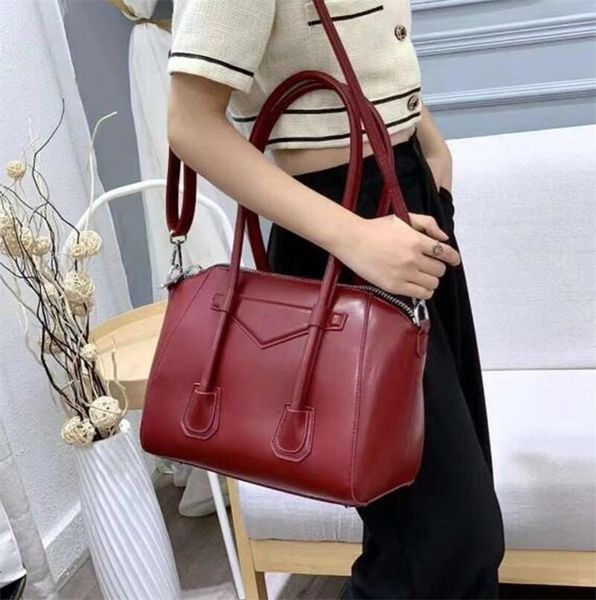 5a fashion purse women totes shoulder bags cowskin genuine leather handbag scarf charm with shoulders straps ideal
5a fashion purse women totes shoulder bags cowskin genuine leather handbag scarf charm with shoulders straps ideal