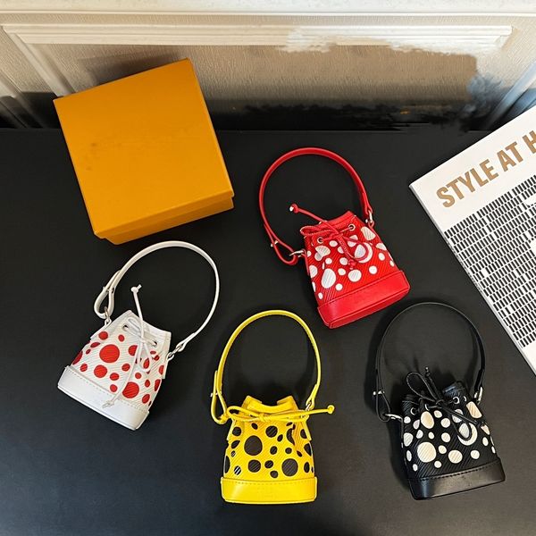 fashion coin purses with keychain mini handbag bucket bags luxury brand dot printed clutch bags wallet keyring bags totes pendant charms key, Red;black
fashion coin purses with keychain mini handbag bucket bags luxury brand dot printed clutch bags wallet keyring bags totes pendant charms key, Red;black