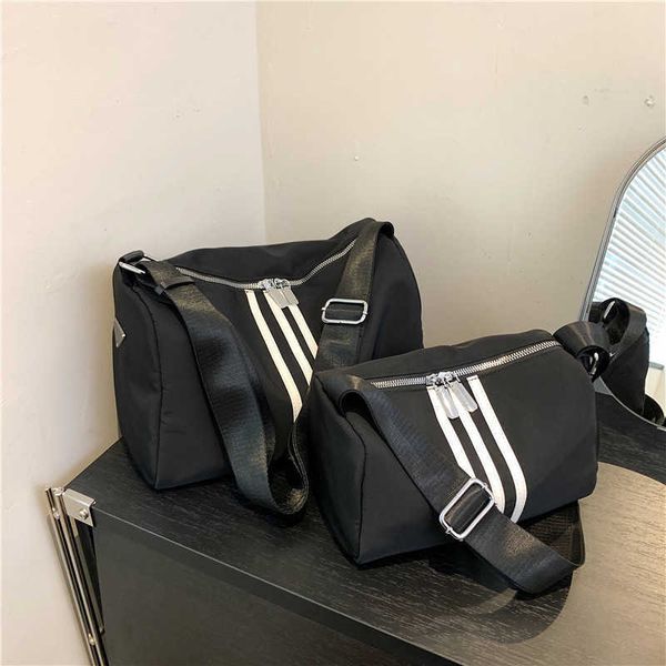 canvas bag for women 2023 new leisure sports couple bag wide shoulder strap crossbody bag underarm bag nylon oxford fabric
canvas bag for women 2023 new leisure sports couple bag wide shoulder strap crossbody bag underarm bag nylon oxford fabric