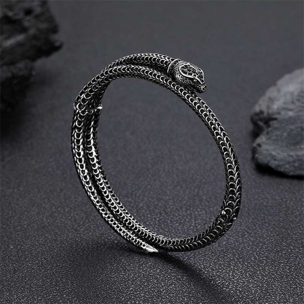 2023 gujia spirit scale snake shape bracelet made of old fashionable fashion dominant men and women's opening hands, Black
2023 gujia spirit scale snake shape bracelet made of old fashionable fashion dominant men and women's opening hands, Black