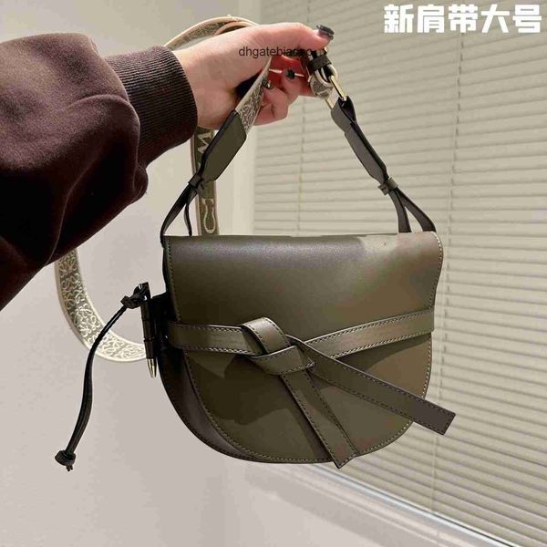 loewbags designer gate layer embroidered strap bags cowhide saddle bowknot bag belt letter knitted shoulder 2023 single crossbody ul6m
loewbags designer gate layer embroidered strap bags cowhide saddle bowknot bag belt letter knitted shoulder 2023 single crossbody ul6m
