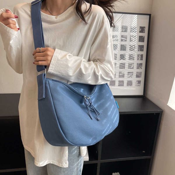 new canvas dumpling bag korean version fashionable nylon cross body bag niche design large capacity women's bag
new canvas dumpling bag korean version fashionable nylon cross body bag niche design large capacity women's bag