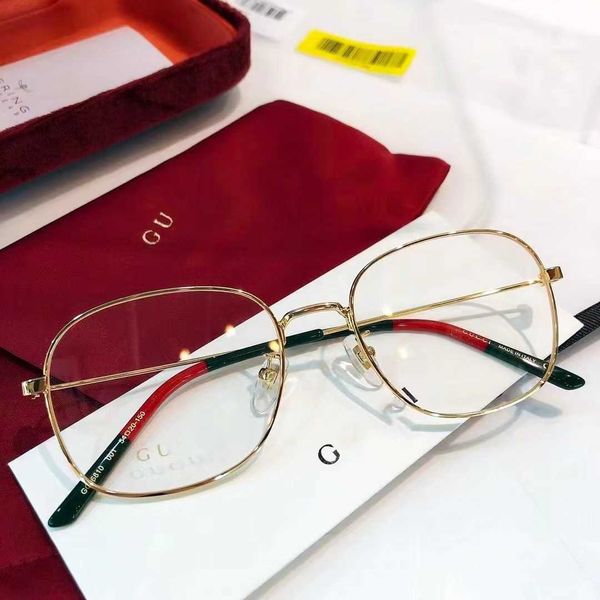 designer of sunglasses g family star's same polygonal glasses little bee metal face anti blue light flat mirror, White;black
designer of sunglasses g family star's same polygonal glasses little bee metal face anti blue light flat mirror, White;black