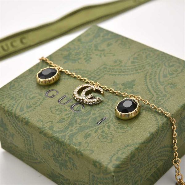 2023 g family/gu cai diamonds new colored trend bracelet women's temperament cool style fashion letter handwear, Silver
2023 g family/gu cai diamonds new colored trend bracelet women's temperament cool style fashion letter handwear, Silver