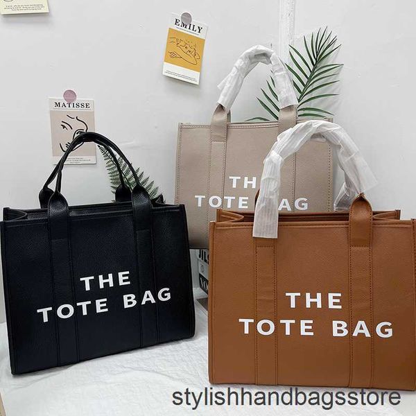 designer handbags women's fashion the tote bag 2024 new fashion large capacity tote bag for women ladies shoulder bag
designer handbags women's fashion the tote bag 2024 new fashion large capacity tote bag for women ladies shoulder bag