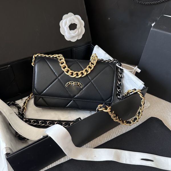 high-version woc designer bags fashion shoulder bag crossbody bags cowhide material messenger bag womens purses and handbags comes with a co
high-version woc designer bags fashion shoulder bag crossbody bags cowhide material messenger bag womens purses and handbags comes with a co