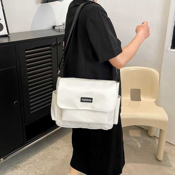 2023 new high capacity one shoulder bag fashion trend bag simple canvas bag casual crossbody bag women
2023 new high capacity one shoulder bag fashion trend bag simple canvas bag casual crossbody bag women