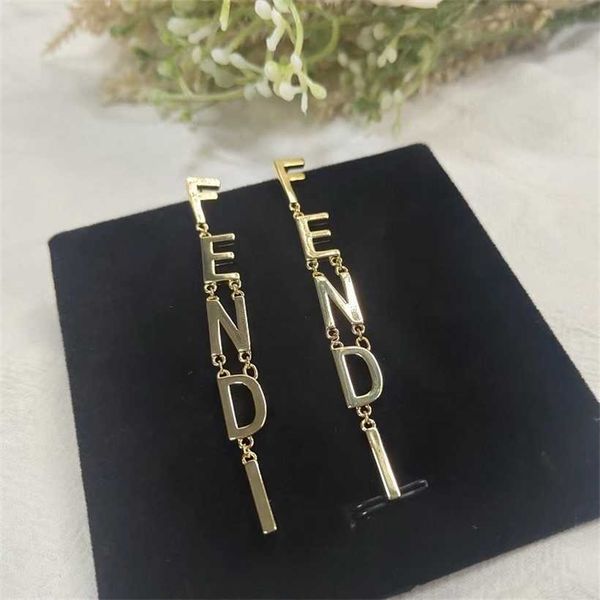 2023 fenjia f letter long 925 silver needle brass material french style versatile and earrings for women, Golden 
2023 fenjia f letter long 925 silver needle brass material french style versatile and earrings for women, Golden