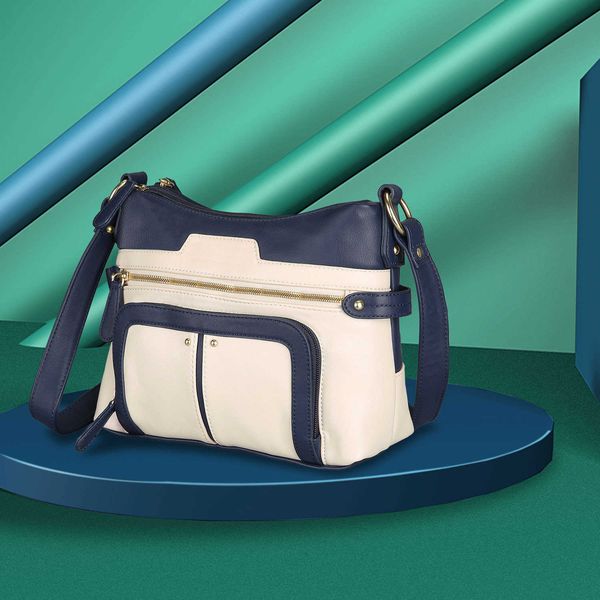one shoulder messenger bag commuting versatile foreign large capacity small crowd sports toast bag fitness fashion bag splicing color contra
one shoulder messenger bag commuting versatile foreign large capacity small crowd sports toast bag fitness fashion bag splicing color contra