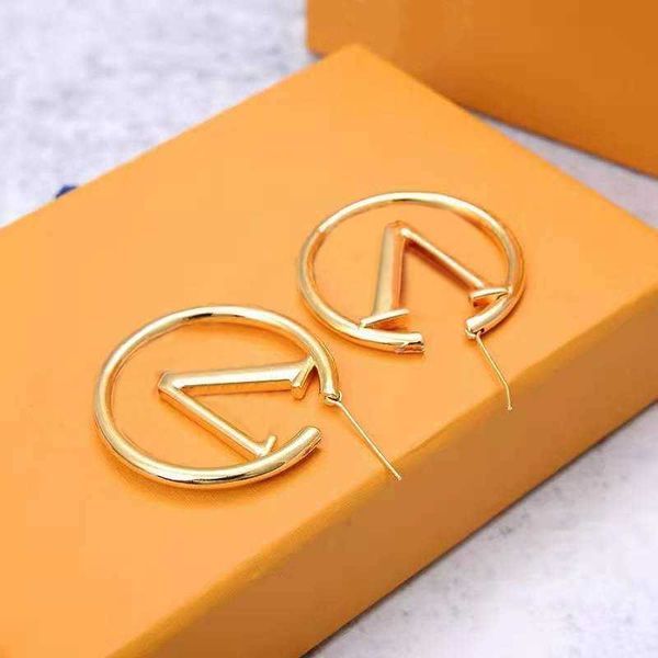 new fashion hoop earrings stud womens diameter 4cm big circle simple titanium steel earring for woman, Golden;silver
new fashion hoop earrings stud womens diameter 4cm big circle simple titanium steel earring for woman, Golden;silver