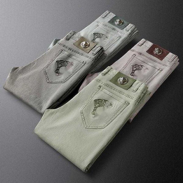 luxury designer jeans mens casual pants medusa embroidered denim pants men classic straight jeans, Blue
luxury designer jeans mens casual pants medusa embroidered denim pants men classic straight jeans, Blue
