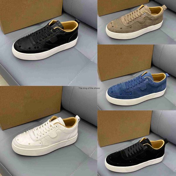 2022 luxury designer casual shoes men women sneakers low flat spikes flats black blue suede silver diamond nice quality with box dust bag
2022 luxury designer casual shoes men women sneakers low flat spikes flats black blue suede silver diamond nice quality with box dust bag