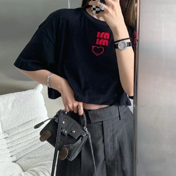 summer logo patch short sleeved t-shirt love embroidery sweet loose t-shirt for women versatile, White
summer logo patch short sleeved t-shirt love embroidery sweet loose t-shirt for women versatile, White