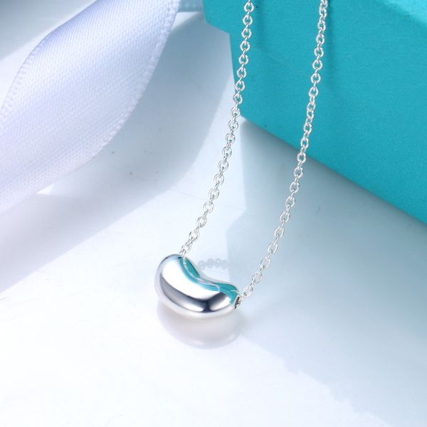 korea new female 925 sterling silver rose gold color acacia beans pendant necklace for women love clavicle chain gift
korea new female 925 sterling silver rose gold color acacia beans pendant necklace for women love clavicle chain gift