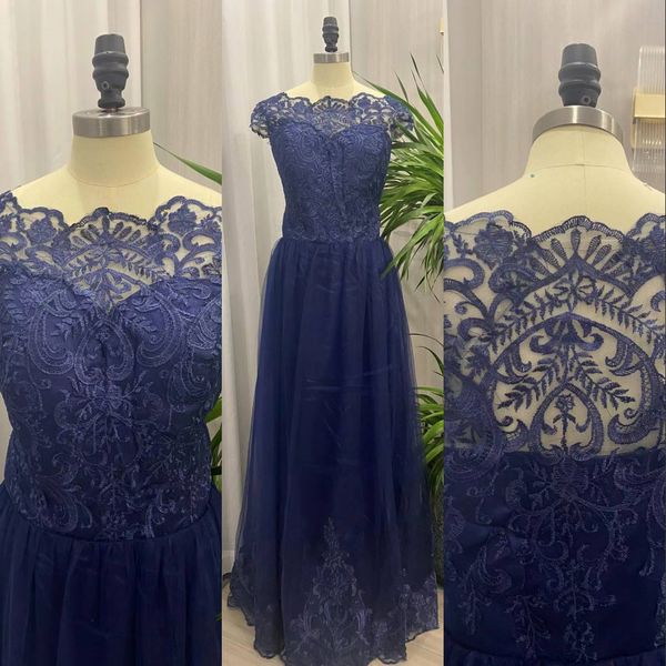 2023 mother off bride dresses navy blue illusion cap sleeve plus size lace appliques ankle length women formal mothers gowns real image, Black;red
2023 mother off bride dresses navy blue illusion cap sleeve plus size lace appliques ankle length women formal mothers gowns real image, Black;red