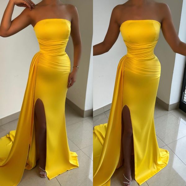 elegant yellow evening gown black girl strapless split party prom dresses pleats formal long dress for red carpet special occasion, Black;red
elegant yellow evening gown black girl strapless split party prom dresses pleats formal long dress for red carpet special occasion, Black;red