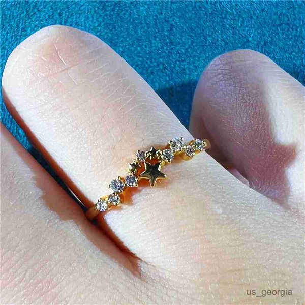 band rings crystal female white zircon stone ring creative small star ring classic gold color wedding engagement rings for women r230625, Silver
band rings crystal female white zircon stone ring creative small star ring classic gold color wedding engagement rings for women r230625, Silver