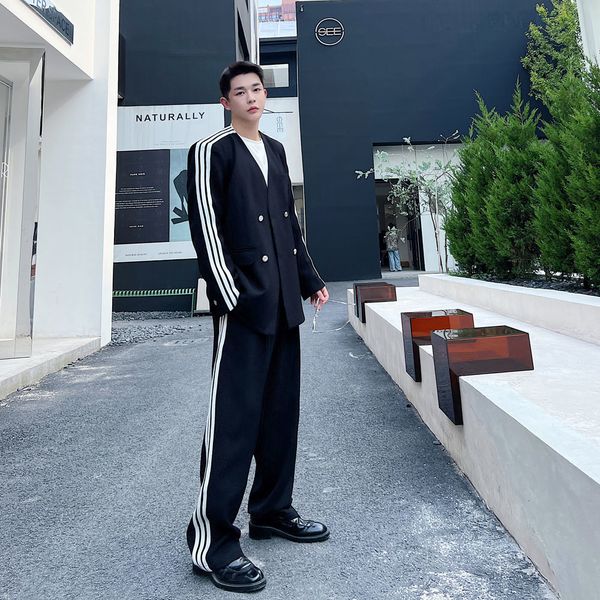 men's suits blazers men vneck doublebreasted stripe splice loose casual jacket pant sets male streetwear fashion hip hop blazer coat tr, White;black
men's suits blazers men vneck doublebreasted stripe splice loose casual jacket pant sets male streetwear fashion hip hop blazer coat tr, White;black