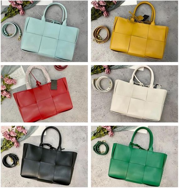 2023 mini jod bag women woven bags jode knot bags luxury designer weave handbag brand hobo knit tote wallet lady handbags cowhide
2023 mini jod bag women woven bags jode knot bags luxury designer weave handbag brand hobo knit tote wallet lady handbags cowhide