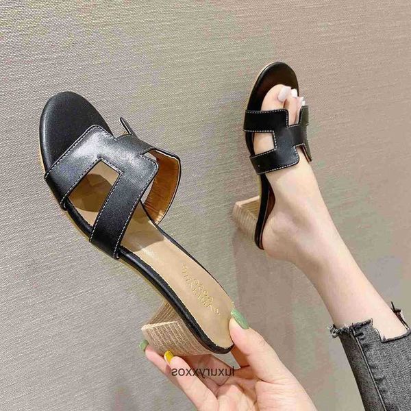 sandal beach slide litchi orans oasis designer slippers shoe high board leather mesh 2023 heels fashion summer outwear thick 04qt
sandal beach slide litchi orans oasis designer slippers shoe high board leather mesh 2023 heels fashion summer outwear thick 04qt