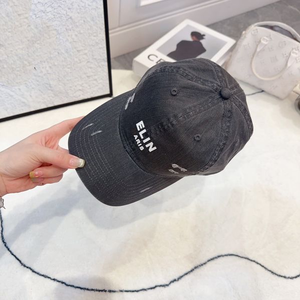 luxe designer baseball cap letter adjuatable breathable hats women men vacation beach fashion baseball hats, Blue;gray
luxe designer baseball cap letter adjuatable breathable hats women men vacation beach fashion baseball hats, Blue;gray