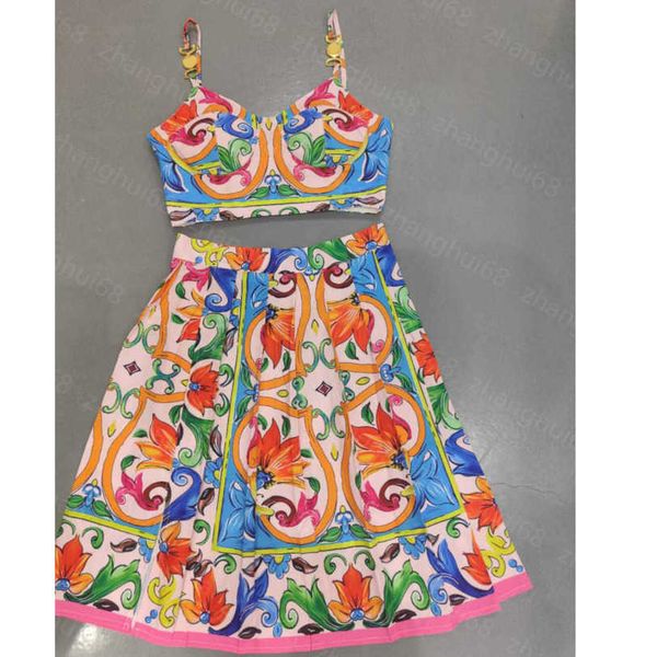 23ss skirt set womens designer clothing floral print hardware strapless halter pleated skirt sets womens clothing a1, White
23ss skirt set womens designer clothing floral print hardware strapless halter pleated skirt sets womens clothing a1, White