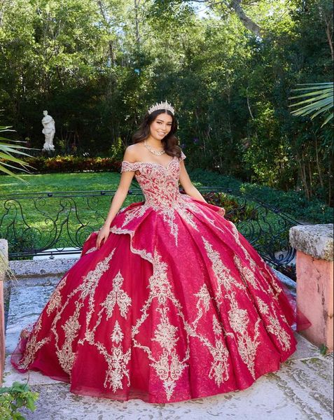 ruby gold off shoulder puffy quinceanera dresses gillter applique beaded lace-up corset prom vestido de debutante para 15 anos, Blue;red
ruby gold off shoulder puffy quinceanera dresses gillter applique beaded lace-up corset prom vestido de debutante para 15 anos, Blue;red