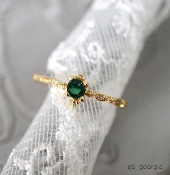 band rings luxury female green zircon stone ring classic gold color engagement ring charm crystal round wedding rings for women r230625, Silver
band rings luxury female green zircon stone ring classic gold color engagement ring charm crystal round wedding rings for women r230625, Silver