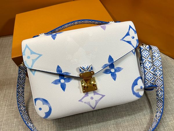 2023 new women's crossbody bag high-end custom quality messenger bag floral watercolor effect handbag shoulder bag shoulder strap remov
2023 new women's crossbody bag high-end custom quality messenger bag floral watercolor effect handbag shoulder bag shoulder strap remov