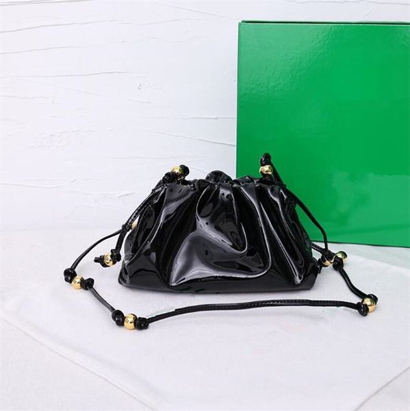 cassette bag fashion designer woman bag women shoulder bag handbag purse genuine leather cross body chain high grade quality bvs the new
cassette bag fashion designer woman bag women shoulder bag handbag purse genuine leather cross body chain high grade quality bvs the new