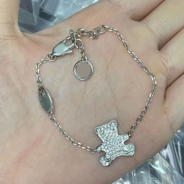 Elegant 18K Gold Silver Crystal Charm Bear Bracelet Chain Bangle Luxury Brand Design Women's Letter Pendant Clover Flower Bracelet Wedding Party Jewelry Gift
Elegant 18K Gold Silver Crystal Charm Bear Bracelet Chain Bangle Luxury Brand Design Women's Letter Pendant Clover Flower Bracelet Wedding Party Jewelry Gift