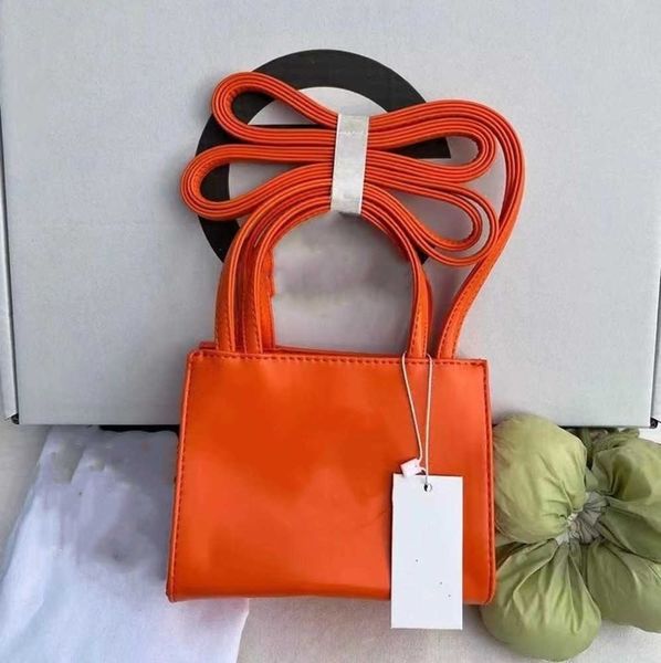 telfars luxury telfars designer new style/fashion shopping leather full grain crossbody mini micro luxury tote bags for women commuter bag
telfars luxury telfars designer new style/fashion shopping leather full grain crossbody mini micro luxury tote bags for women commuter bag