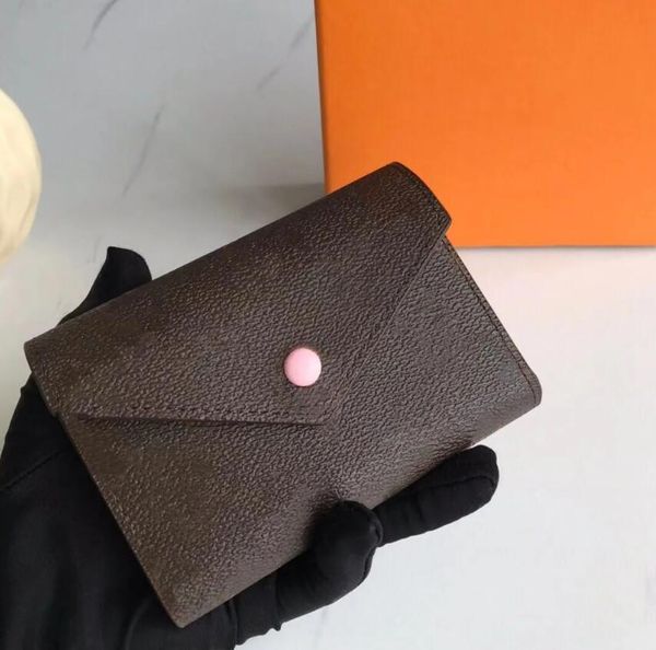 classic women wallet leather multicolor coin purse short wallets polychromatic purses lady card holder classic mini zipper pocket m41938, Red;black
classic women wallet leather multicolor coin purse short wallets polychromatic purses lady card holder classic mini zipper pocket m41938, Red;black
