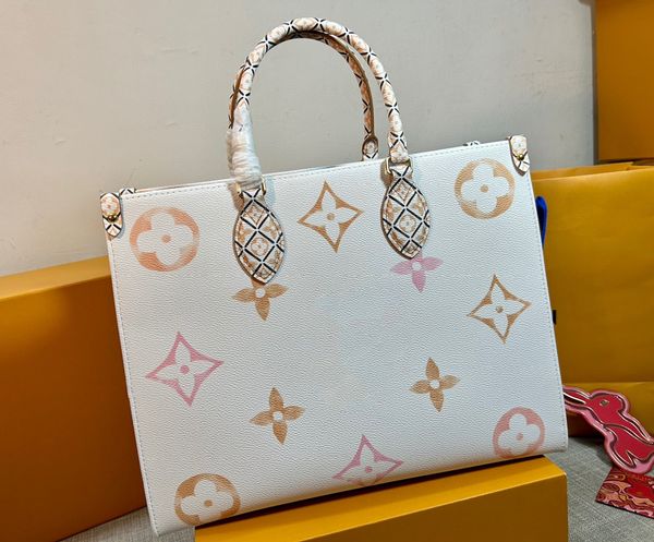 2023 new women's handbag high-end quality tote bag capacity is very large ample space combined with long handle design flower design da
2023 new women's handbag high-end quality tote bag capacity is very large ample space combined with long handle design flower design da