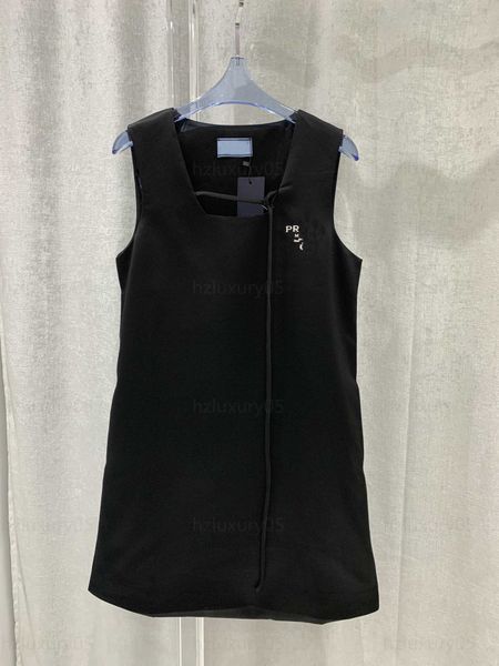 casual black dress summer women tank dresses embroidered letters decorated buckle ties with square neck a version sleeveless tank designer d, Black;gray
casual black dress summer women tank dresses embroidered letters decorated buckle ties with square neck a version sleeveless tank designer d, Black;gray