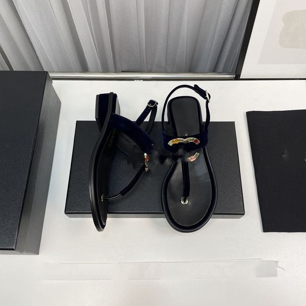 2023 designer luxury fashion women sandals slides summer channel flats real leather platform sandal flat shoe ccity ladies beach shoes by gx, Black
2023 designer luxury fashion women sandals slides summer channel flats real leather platform sandal flat shoe ccity ladies beach shoes by gx, Black
