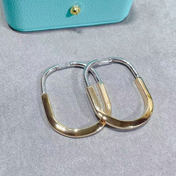 7a half diamond lock head love earrings necklace set fashion designer women's pendant european and american fashion jewelry box, Silver
7a half diamond lock head love earrings necklace set fashion designer women's pendant european and american fashion jewelry box, Silver