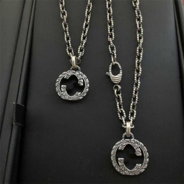 2023 gujia 925 silver antique carved pattern pendant size men and women same fried dough twist necklace versatile fashion
2023 gujia 925 silver antique carved pattern pendant size men and women same fried dough twist necklace versatile fashion