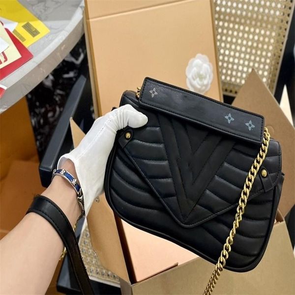 luxury designer shoulder bages handbag gold chain crossbody bag wallet purses v double letters handbags solid color tote luxury women bags d
luxury designer shoulder bages handbag gold chain crossbody bag wallet purses v double letters handbags solid color tote luxury women bags d